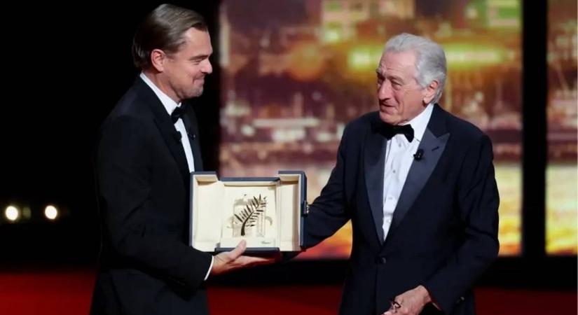 Cannes-i megnyitó: Robert De Niro tiszteletbeli Arany Pálmát kapott
