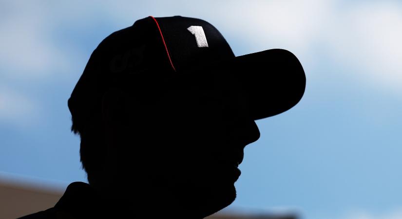 F1: Verstappen elmondta, miért tesztelt álnéven