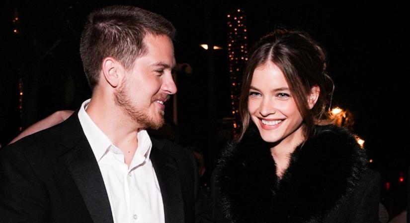 Hűha! Palvin Barbara nadrág nélküli dögös szettben, a férje oldalán vonult be a cannes-i filmfesztiválra