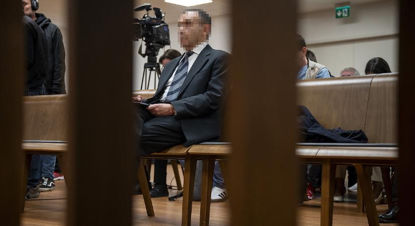 Így vonult be a börtönbe Gyárfás Tamás