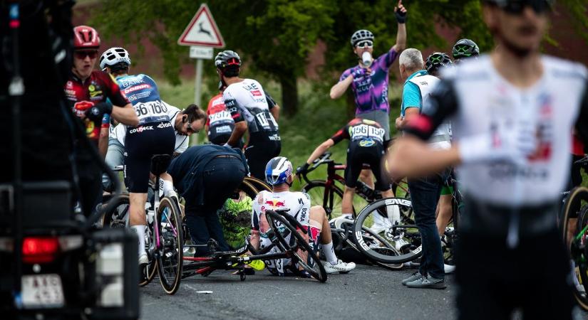 Ez fájhatott: agyrázkódás és arccsonttörés a Tour de Hongrie-n (videó)