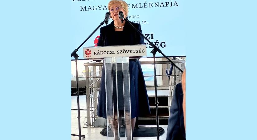 Szili Katalin: Az identitásunk az, ami összeköt minket