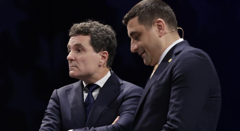 Fordult a kocka Romániában, hibahatáron belül