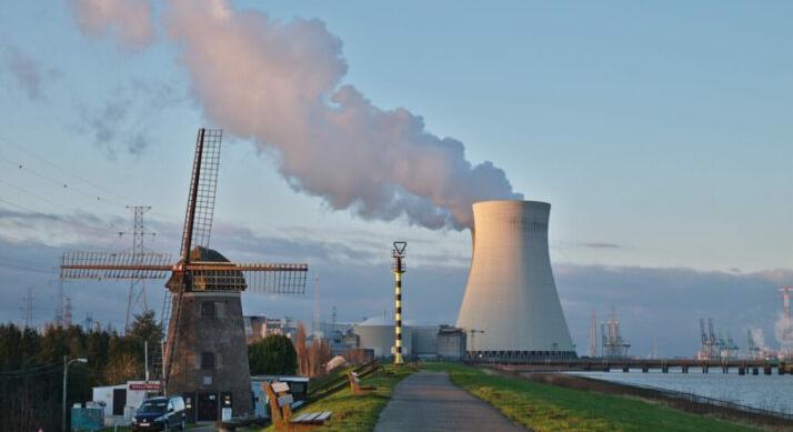 Meglepő fordulat, Belgium mégsem zárja be atomerőműveit – Jöhetnek az új reaktorok is