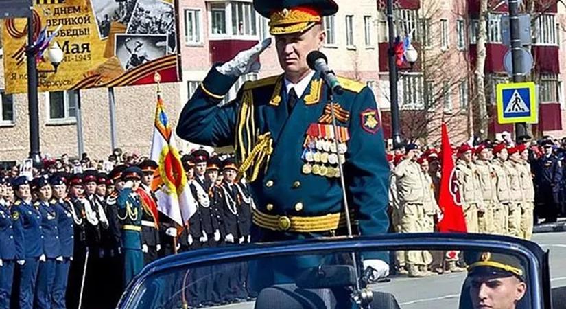 Nagy dobásra készül Putyin? Hátborzongató becenevű tábornokot nevezett ki főparancsnoknak