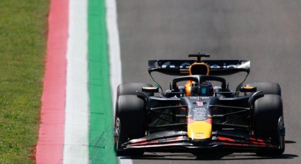 Kulcsfontosságú Verstappen számára a következő három futam