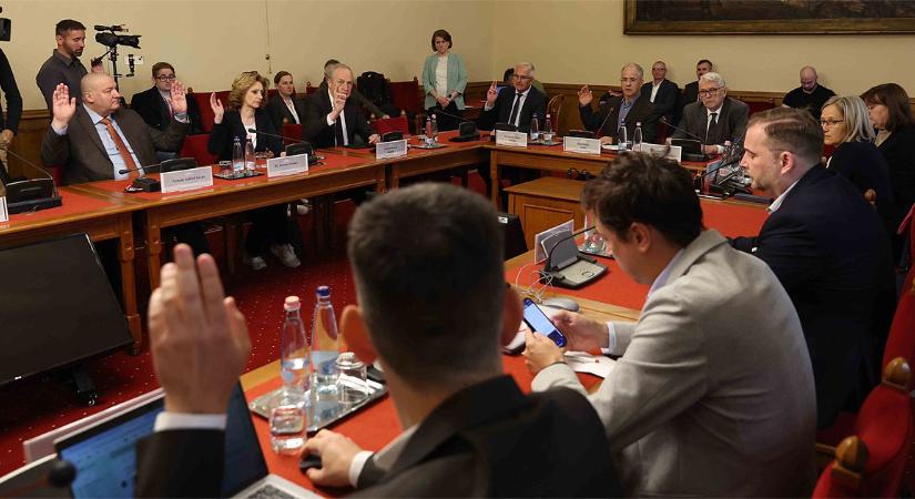 Kósa Lajos: Ruszin-Szendi Romulusz példátlan függelemsértést követett el