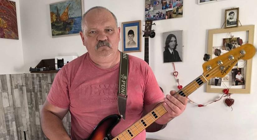 Szívmelengető: összefogott a község az agydaganatos basszusgitárosért, Istvánért