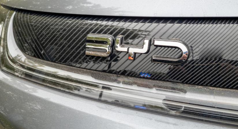 Hatalmas irodaházat Budapesten a BYD: már zajlik az átalakítás, nagy terveik vannak