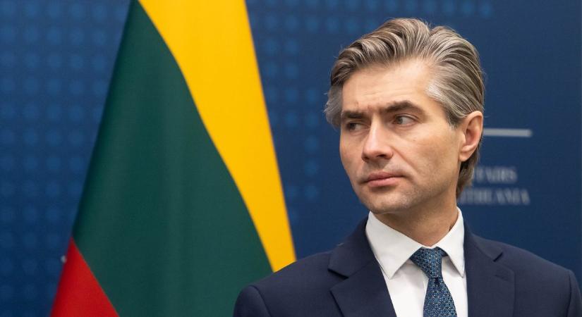 Litvánia jövőre a GDP több mint 5%-át tervezi védelemre költeni