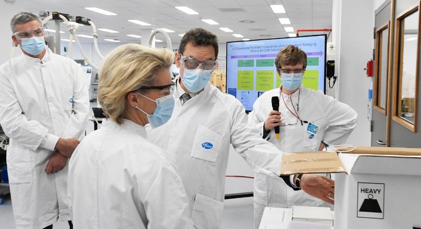 Szimbolikus következményei lehetnek von der Leyen és a Pfizer botrányának