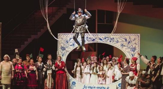 László Boldizsár főszereplésével Krúdy- és Örkény-mű operaváltozatai láthatók az OperaSzerdában
