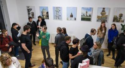 Új otthont kaptak a kreatívok Ferencvárosban – Megnéztük a Bäse Creative Clubhouse-t