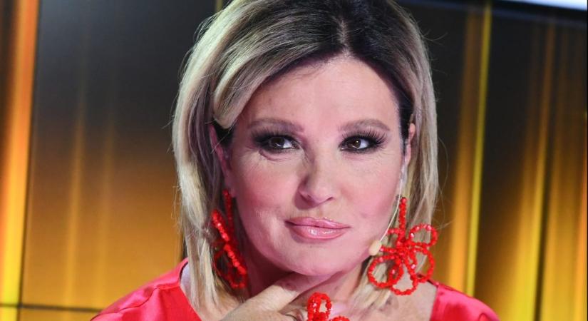Liptai Claudia gyerekként vasalóval aludt, hogy le tudja ütni az apját, ha jön
