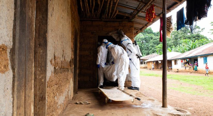 Magyarországtól nem messze ebolagyanús beteget találtak