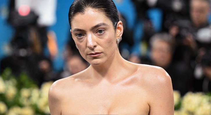 Lorde mindenkit összezavart: „Nő vagyok, kivétel azokon a napokon, amikor férfi”