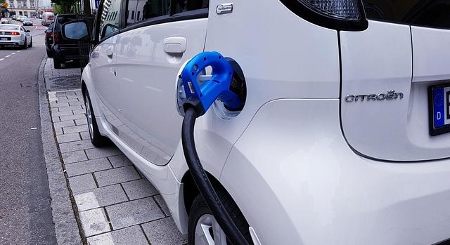 Miért tölt olyan lassan az elektromos autóm?
