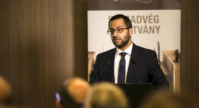 A Szuverenitásvédelmi Hivatal azt kéri a bíróságtól, hogy szüntesse meg az Átlátszó által ellenük indított pert