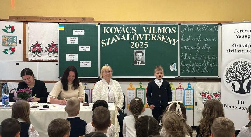 Költészet és emlékezés – szavalóversennyel tisztelegtek Kovács Vilmos előtt