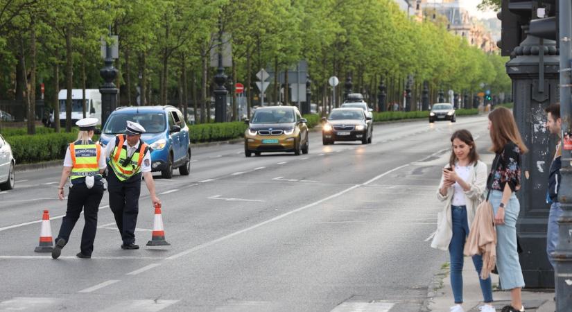Közlekedési káosz lesz csütörtökig Budapesten, mutatjuk miért és hol