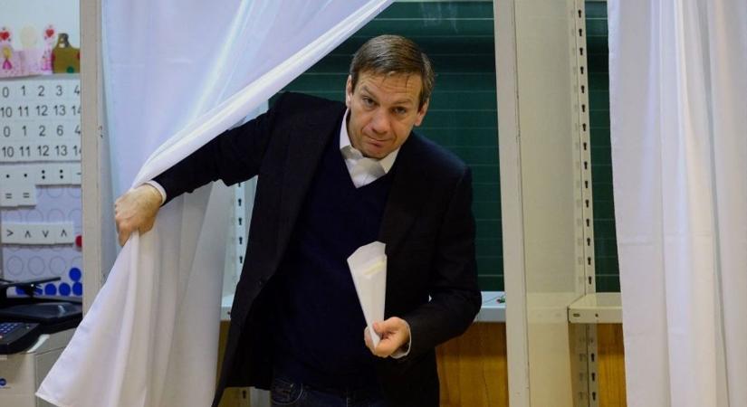 Bajnai Gordon több bizalmasa is feltűnik a lengyel választások befolyásolásánál
