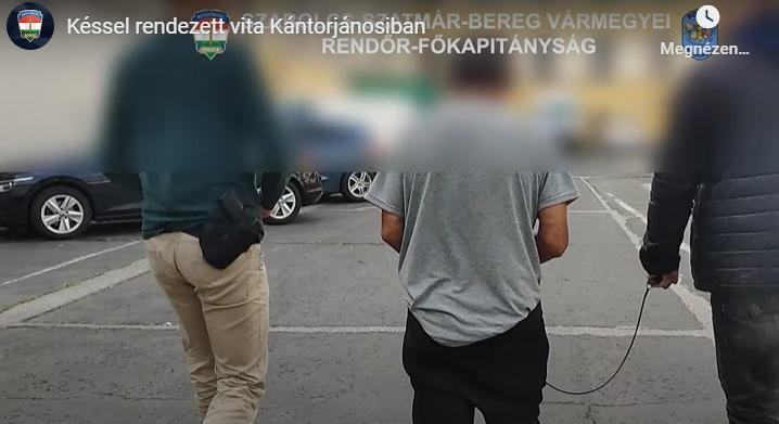Videón az ötven kilós bácsi, aki átment örjöngő, késelő Rambóba