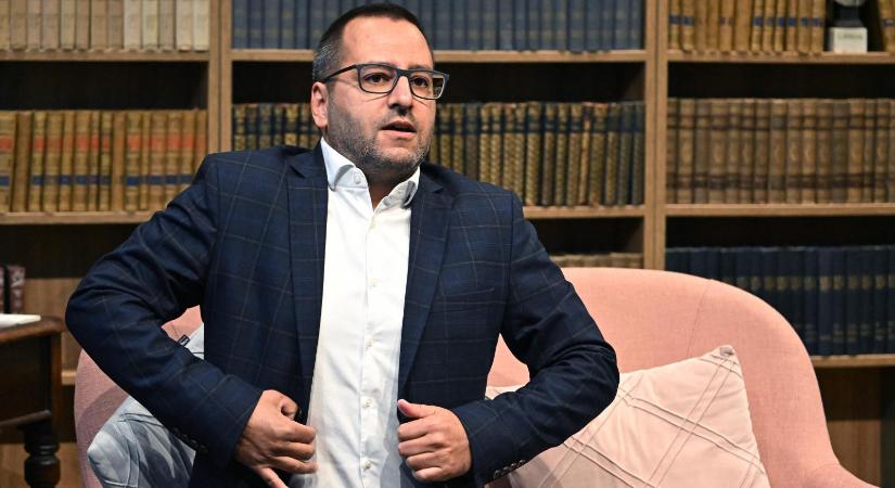 Sérelemdíjért perli az Átlátszó a Lánczi-féle Szuverenitásvédelmi Hivatalt, amely azt állítja, a vizsgálati jelentése csak egy vélemény