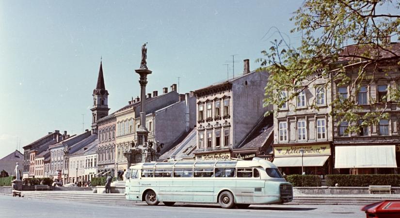 Ikarus 55 - Amikor a faros megérkezett a Várkerületre - fotó