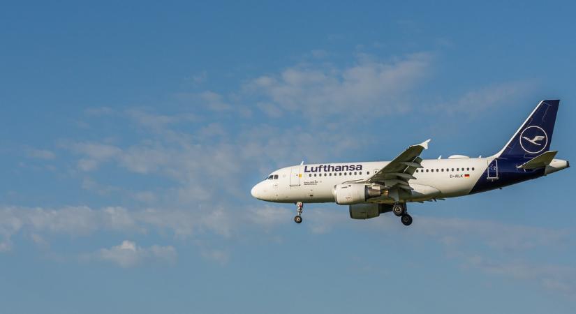 A másodpilóta elájult, tíz percig pilóta nélkül repült a Lufthansa gépe