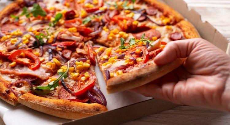 Pizzásdoboz – mehet vagy sem a szelektív hulladékgyűjtőbe?