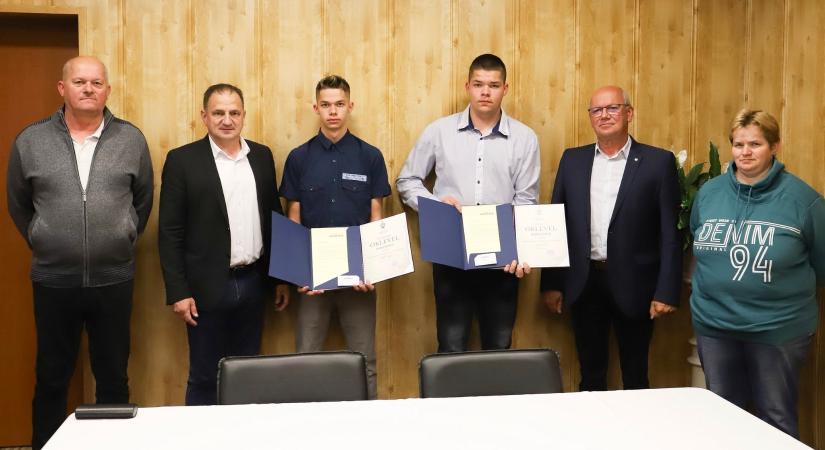 Hősies életmentő fiatalok