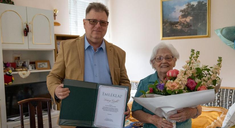 Szeretet és példamutatás – Gizi néni 90 éves lett