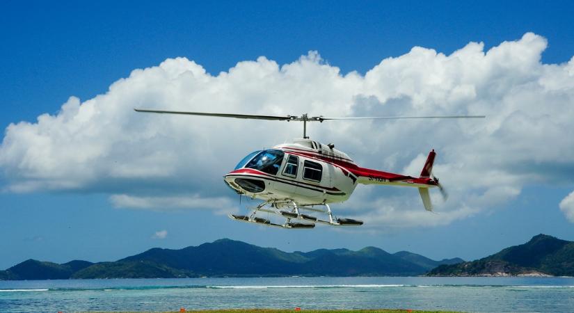 Súlyos tragédia történt! Összeütközött két helikopter, növekszik a halálos áldozatok száma