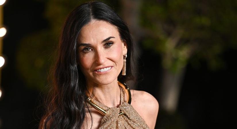 80 éves énjének üzent Demi Moore: „Vigyázz erre a klassz testre!"