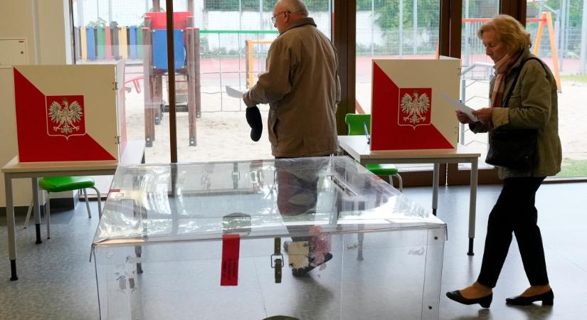 Lengyel elnökválasztás – Az exit pollok szerint Trzaskowski és Nawrocki csata lesz a második fordulóban
