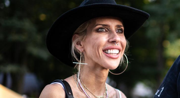 Cinthya Dictator: Olyan előadókat keresek, akiknek nem a kedvenc hobbija, hanem az élete a zene