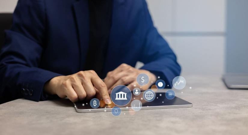 Átverés - Ötmillió forintot emelt le a bankszámláról egy vasi nő