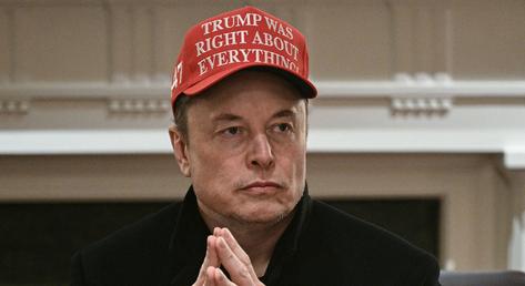 Elon Musk chatbotja „szkeptikus” a holokausztban elhunytak számát illetően