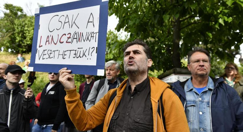 Több mint duplaannyi adófizetői pénzt pumpál az Orbán-kormány a Szuverenitásvédelmi Hivatalba, mint tavaly
