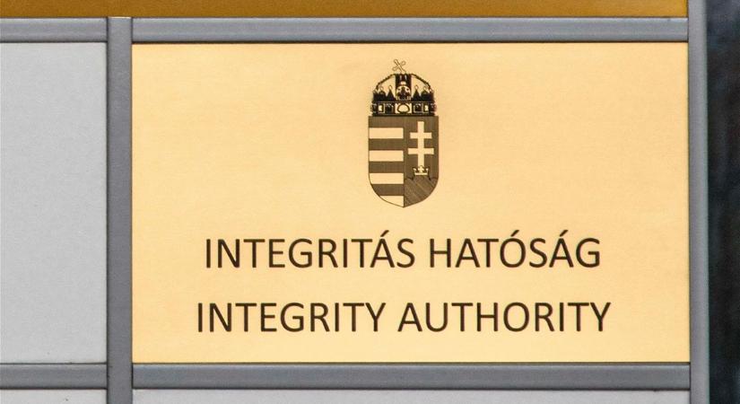 Trükkös vállalkozókra csapott le az Integritás Hatóság
