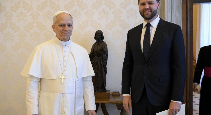 „Szívélyes” megbeszéléseket folytatott XIV. Leó pápa az amerikai alelnökkel, akit korábban kritizált