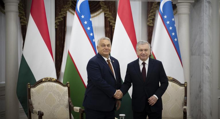 Orbán Viktor napokkal a csúcstalálkozó előtt fogadja a közép-ázsiai ország elnökét