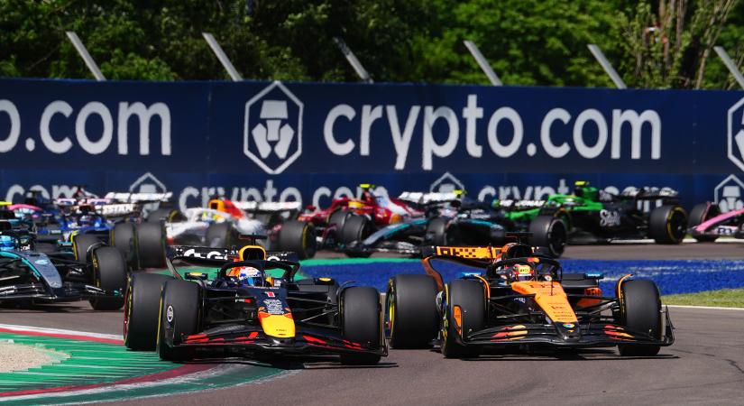 Videón Max Verstappen brutális belépője az Emilia-romagna-i Nagydíjról