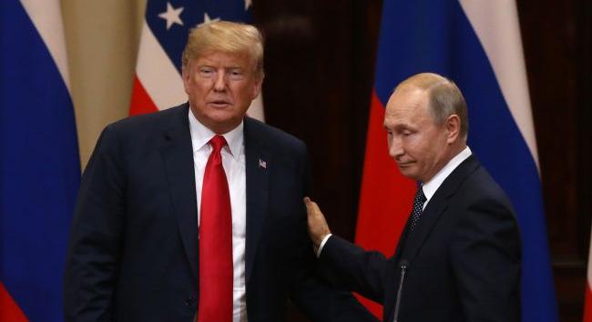 Megtörtént a telefonos megbeszélés Trump és Putyin között – Reuters