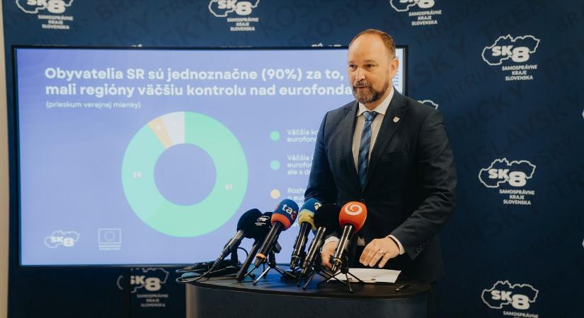 Örül a lakosság az uniós pénznek, de nem akarják, hogy a fejük felett döntsenek