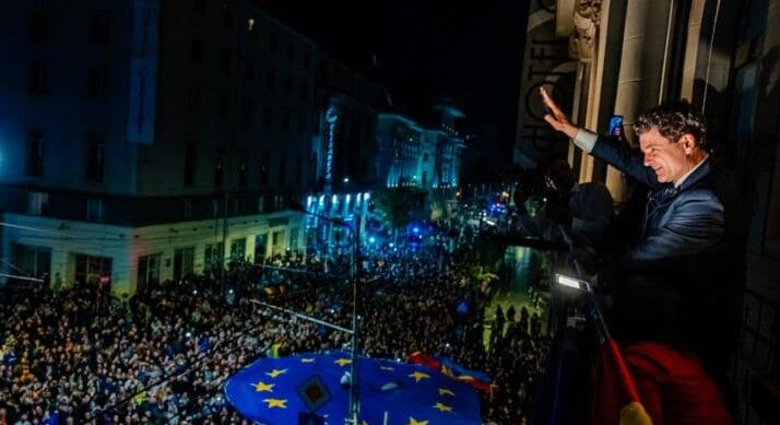 Nicușor Dan megnyerte az elnökválasztást – Románia nyugati irányba fordulhat