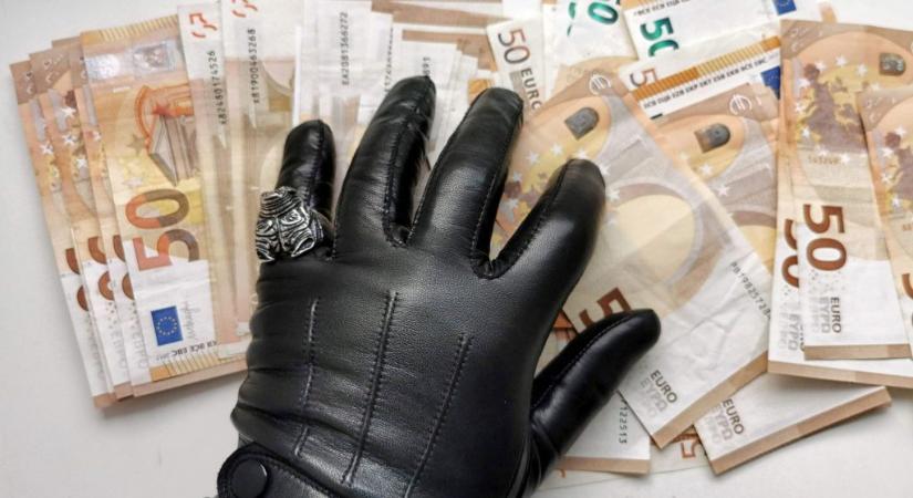 Pénzmosás: Bánáti személyek is vannak az őrizetbe vettek között