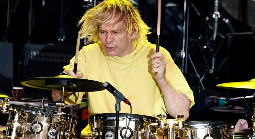Áll a bál a The Who zenekarnál, pár hét alatt másodjára rúgták ki a dobosukat