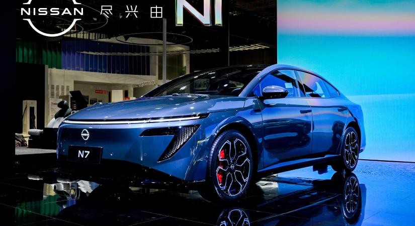 Erősen kezdett a Nissan olcsó elektromos szedánja Kínában