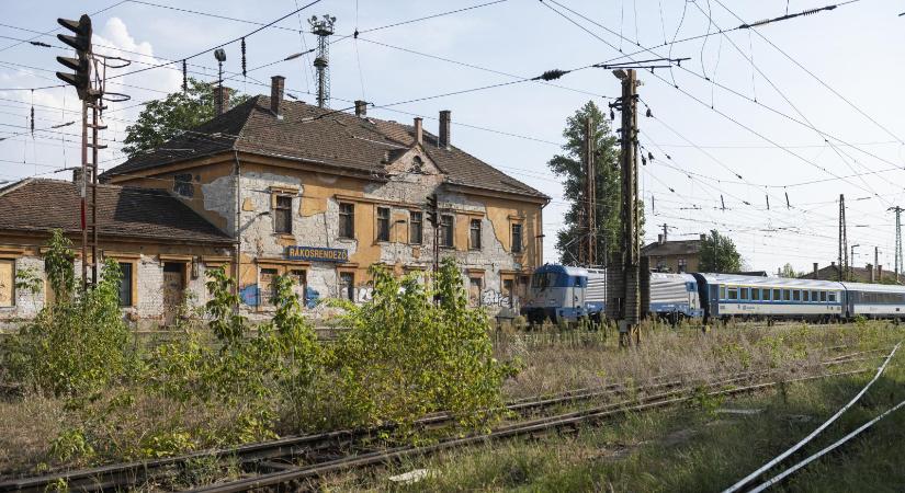 Lassan halad előre Rákosrendező ügye, Lázár János helyett csak a MÁV-val közeli a megegyezés